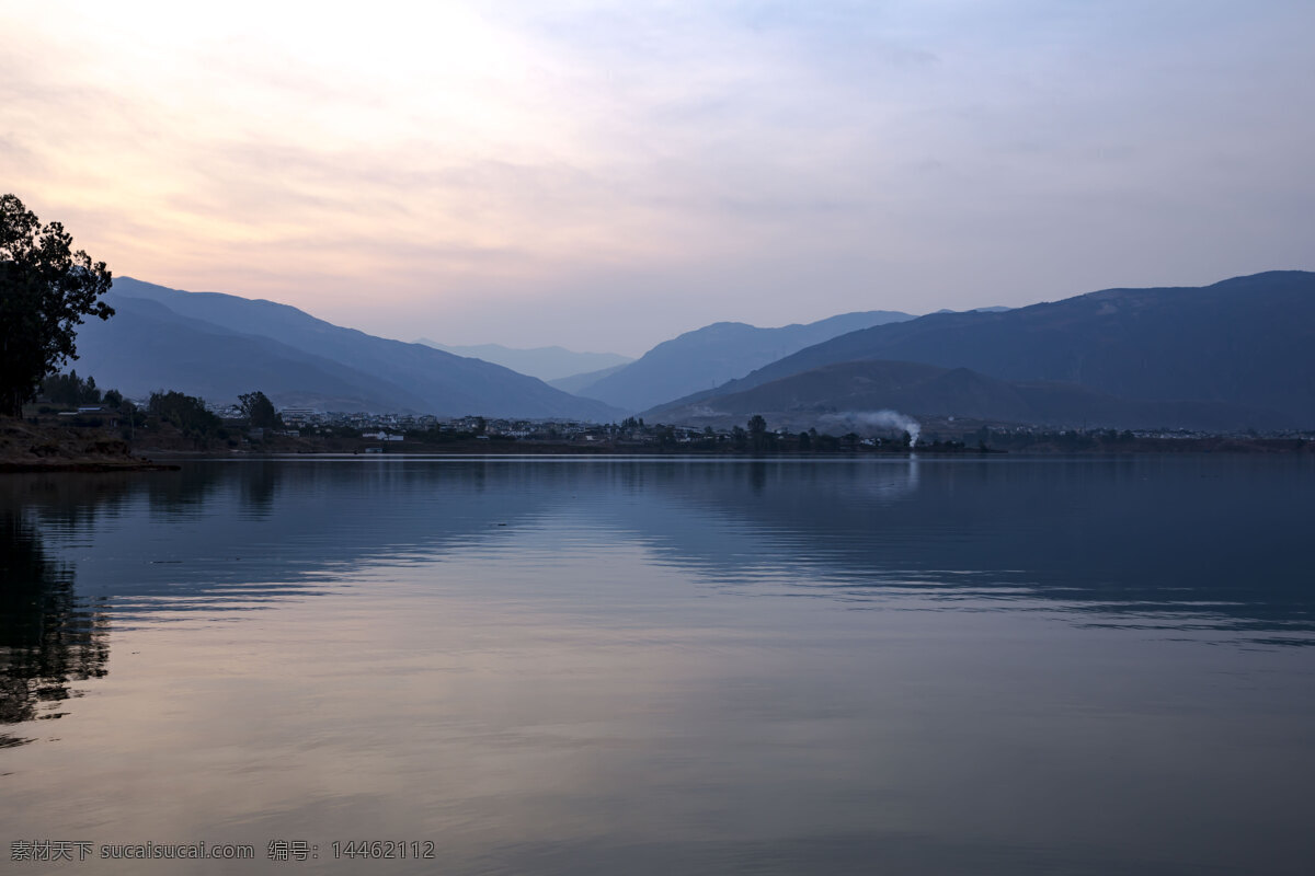 鲁地啦水电站 鲁地啦 水电站 云南 蓝天碧水 风景秀丽 优美自然 自然景观 山水风景 旅游摄影 国内旅游