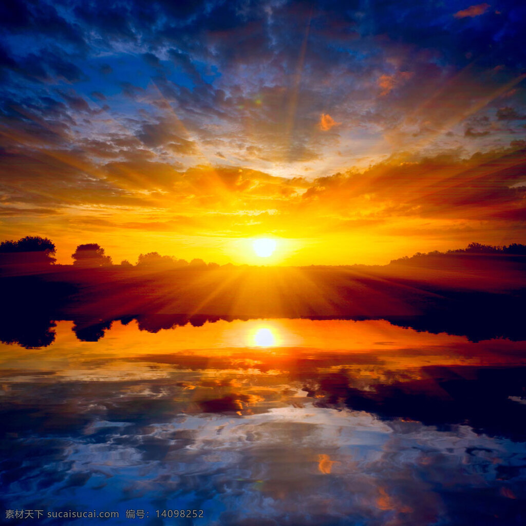 夕阳红 夕阳 天边 湖水 云朵 倒影 自然景观 自然风光